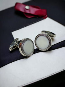 Cufflinks