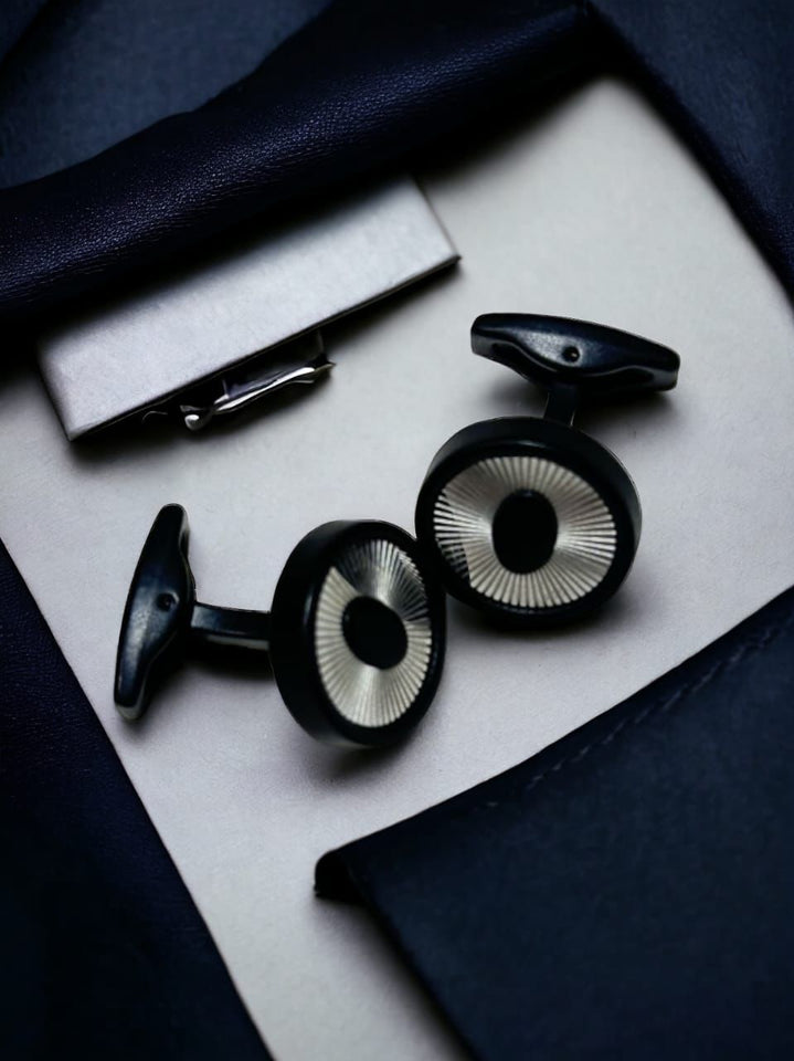 Cufflinks